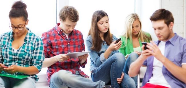 blog-people-phone-usage